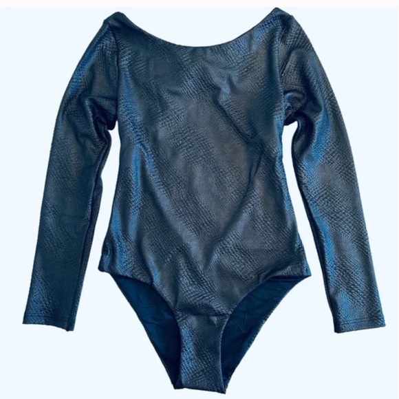 ONIA Athena Black Textured Crocodile Long Sleeve One Piece Surf Swim Suit - Picture 3 of 4